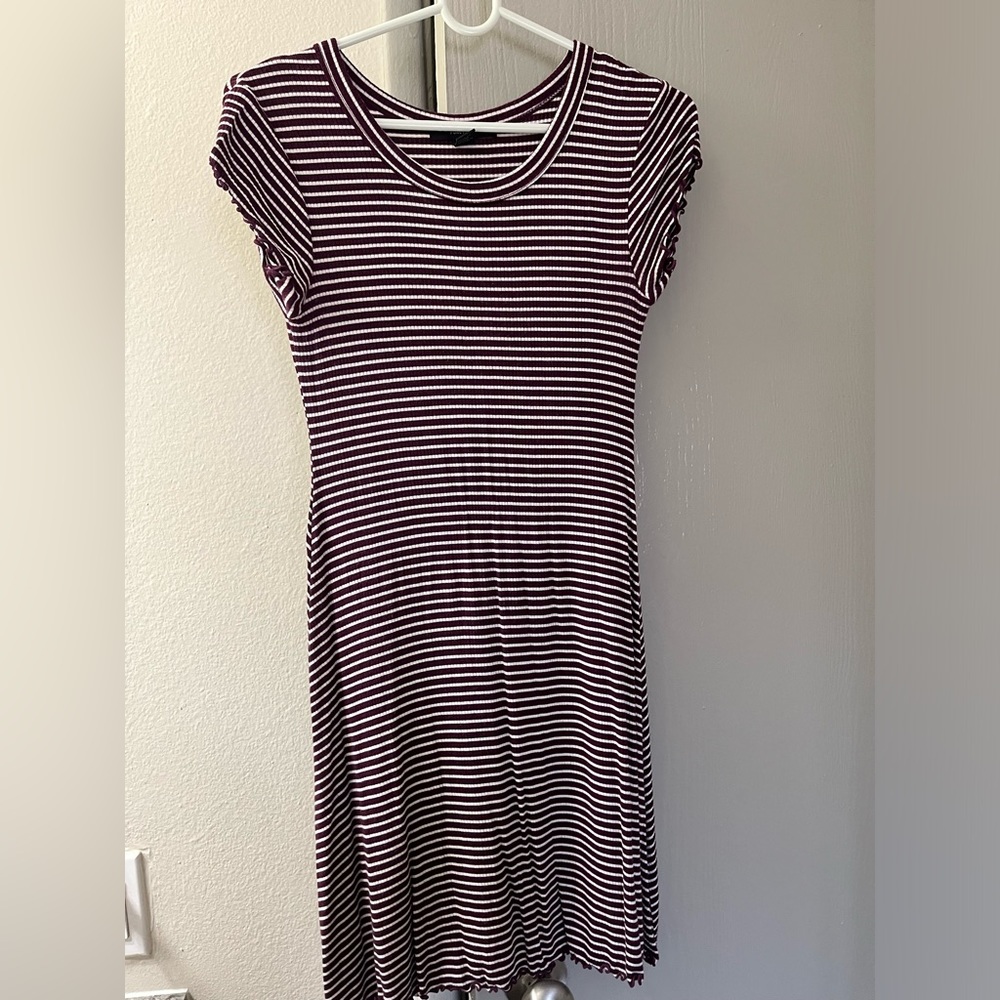 FOREVER 21 DRESS
